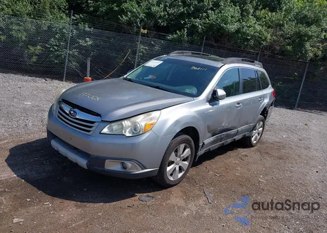 2011 Subaru Outback 2.5I Limited z USA, uszkodzony, nr VIN 4S4BRBKCXB3362111